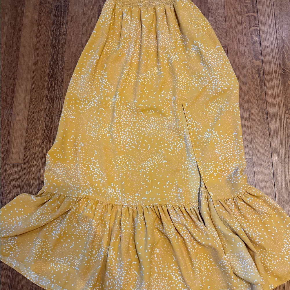 Express Yellow Ruffle Maxi Dress - Picture 4 of 5